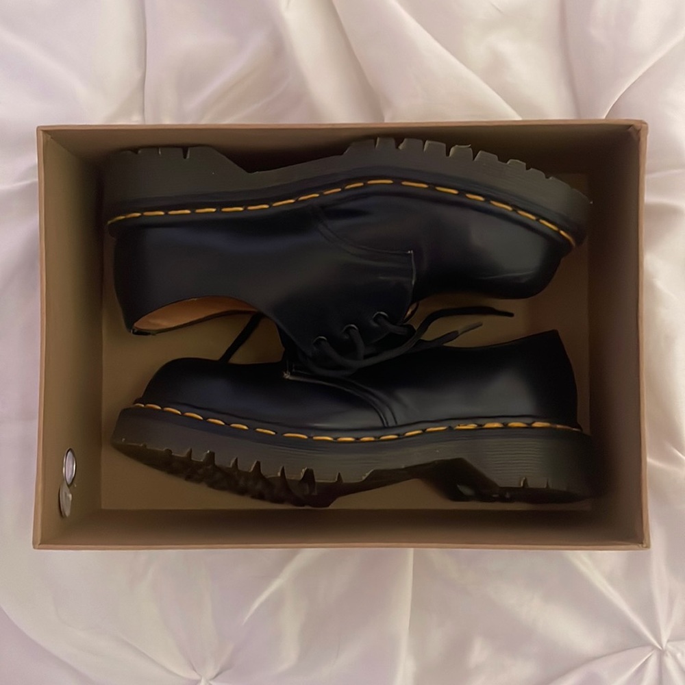 Dr. Marten The Original Style Black Aesthetic Shoes
